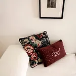 Дом отдыха Mont Blanc View 2br With Balcony & Parking