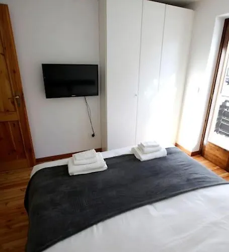 Mont Blanc View 2br With Balcony & Parking Courmayeur