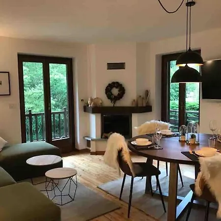 Lovely With Breathtaking View Of Mont Blanc