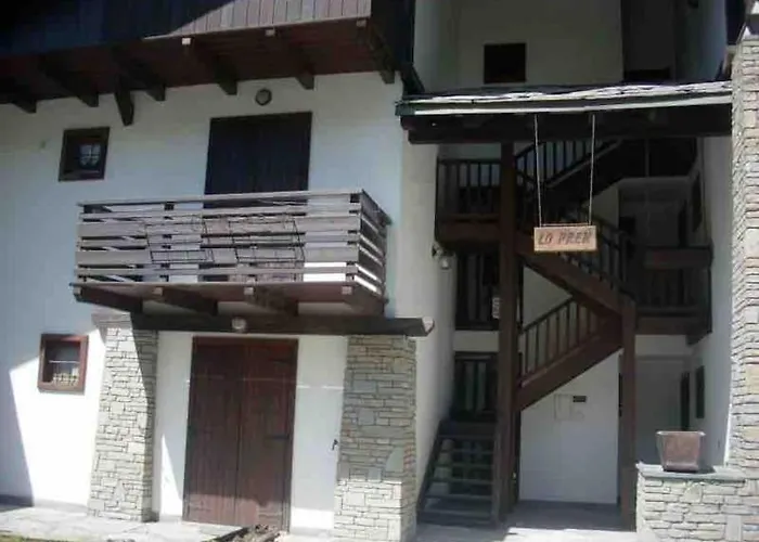 Mont Blanc View 2br With Balcony & Parking