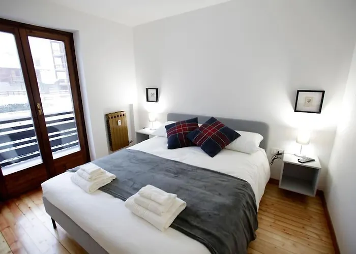 Mont Blanc View 2br With Balcony & Parking Дом отдыха Курмайор