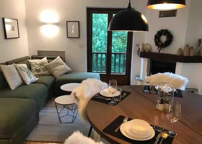 Mont Blanc View 2br With Balcony & Parking *